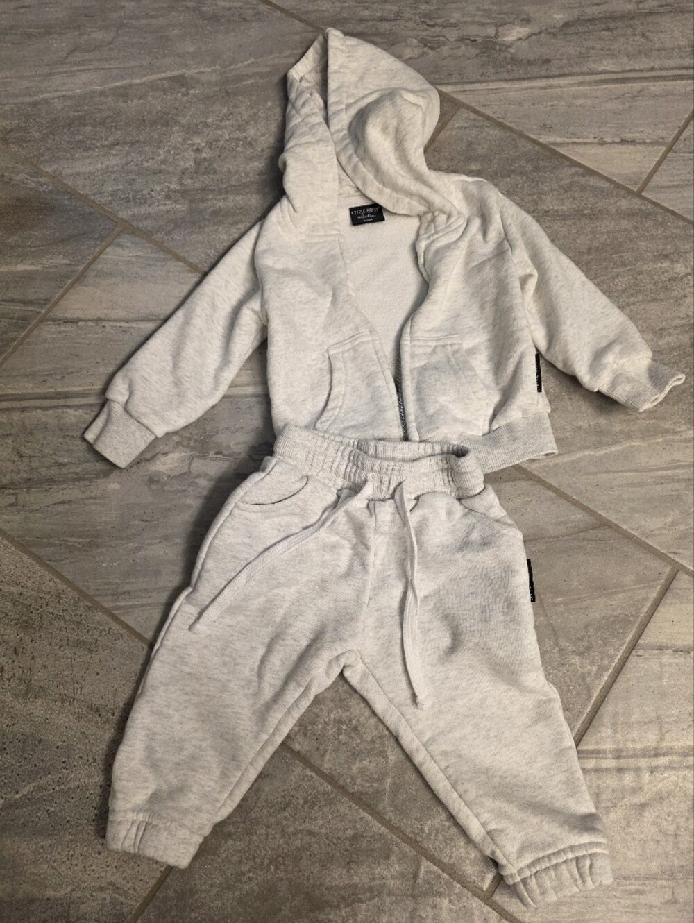 Little Bipsy Light Gray Hooded Sweatshirt & Joggers Set 6-12 Months